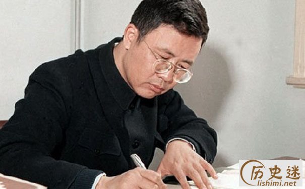 华罗庚是哪里人 华罗庚的爱国事迹